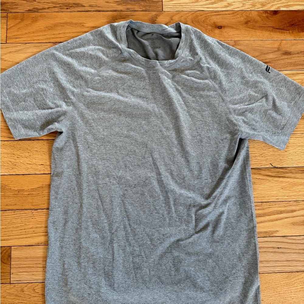 Fabletics Workout Shirt. Large. Good condition